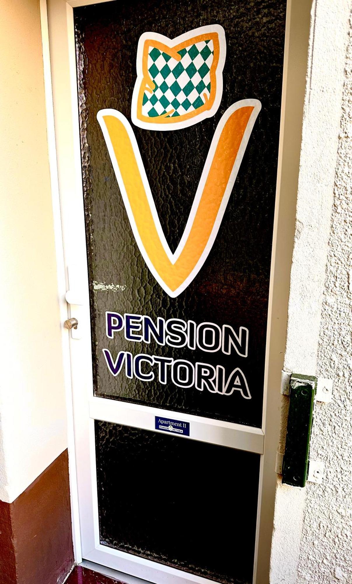 Victoria *